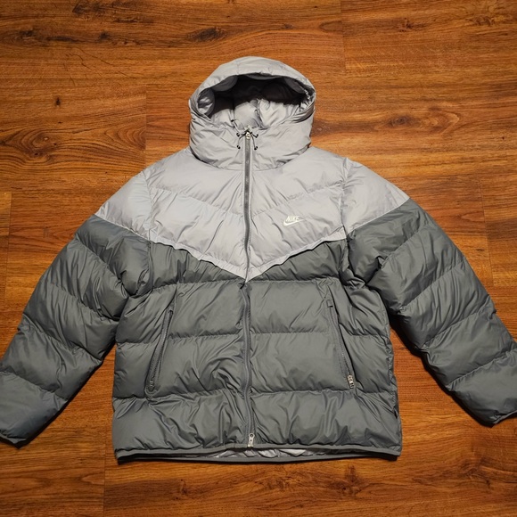 Nike Storm-Fit PrimaLoft Puffer Jacket Smoke Grey Sail FB8185-077 Size XXL / 2XL